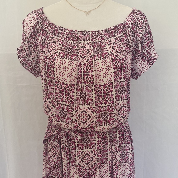 LOFT Tiled On & Off The Shoulder Maxi Dress, Magenta, Purple & White Size Medium - Picture 4 of 8